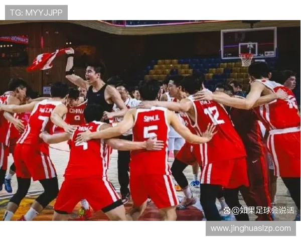 中国男篮迎战澳大利亚队备战世界杯全力争胜备受关注球迷热议