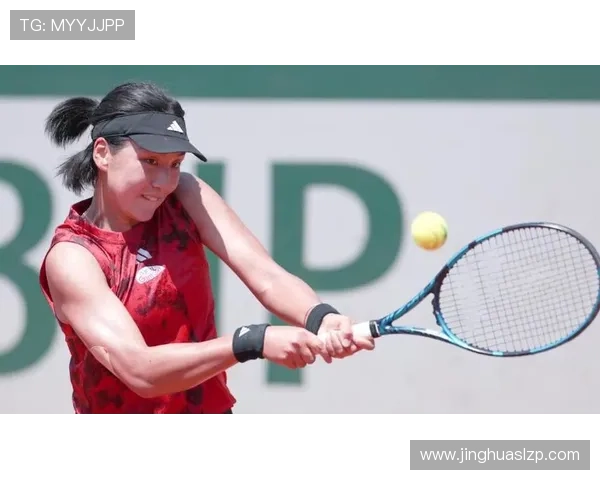 中国新星横扫世界冠军再创历史引爆网球界热议展现青春力量