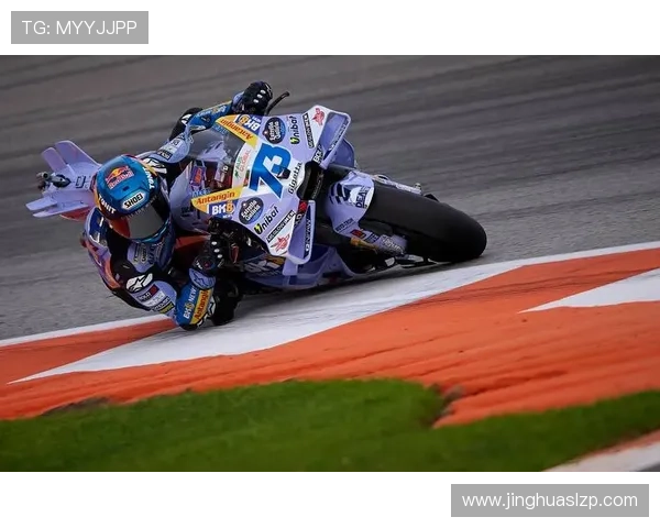 MotoGP赛季最新动态：战局紧张车手争夺激烈精彩赛事回顾