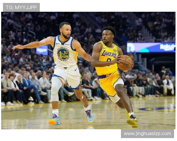 勇士队新赛季大名单曝光 詹姆斯季前赛表现引关注 勇士队新赛季大名单曝光 詹姆斯季前赛表现引关注